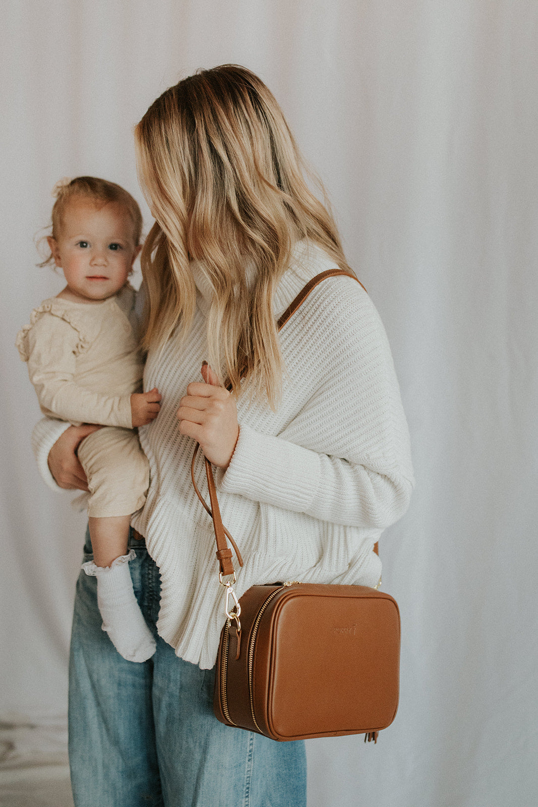 The Poppy Brand - Modern crossbody diaper bags for moms